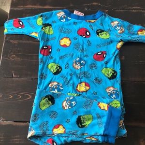 Marvel super hero pajama set, size 5T
